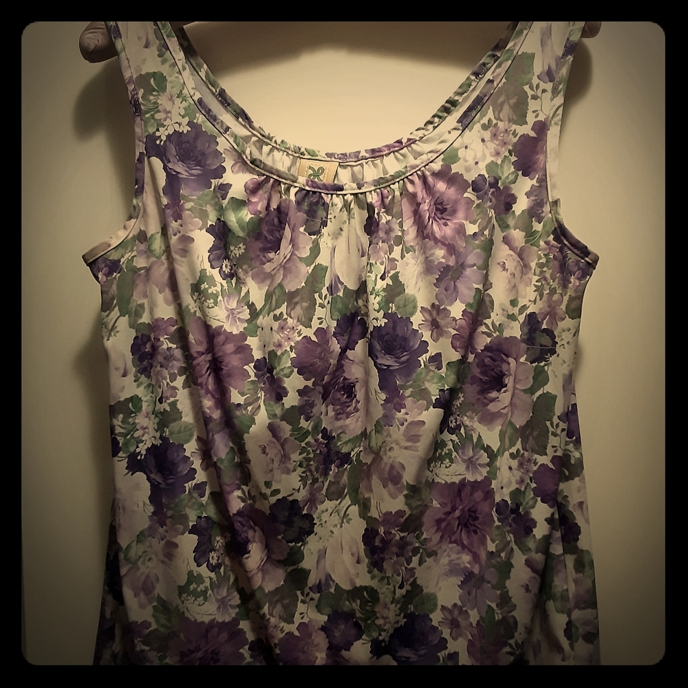 Sleeveless Floral Blouse